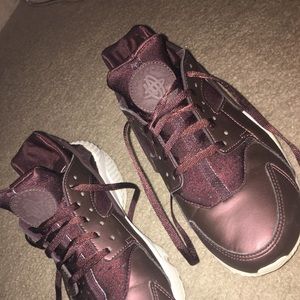 air huaraches by Nike